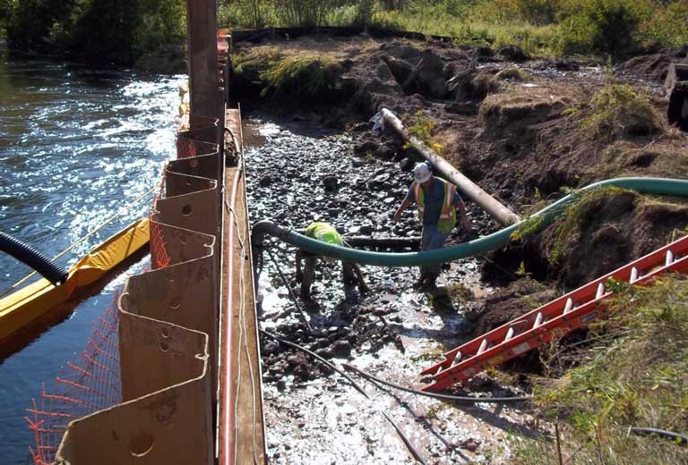 Job Site Services Pipeline Riverbank Restoration project image